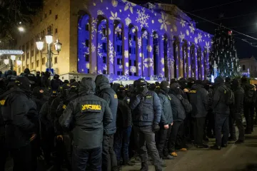 Tbilisi kvůli strachu z nepokojů nerozsvítilo vánoční strom