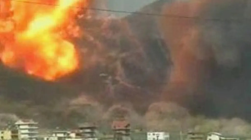 Exploze muničního skladu v Albánii