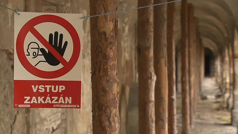 Buštěhradský zámek