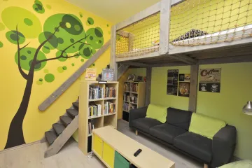 Nejlépe se listuje ve Křtinách. Z rekonstrukce vzešla Knihovna roku