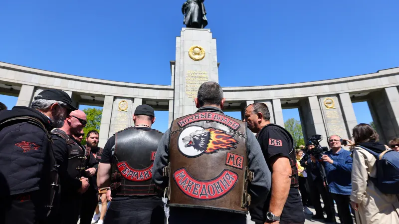 Ruští Noční vlci dorazili na Den vítězství do Berlína