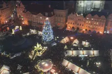 Praha slavnostně rozsvítila vánoční strom, show se bude opakovat každou hodinu