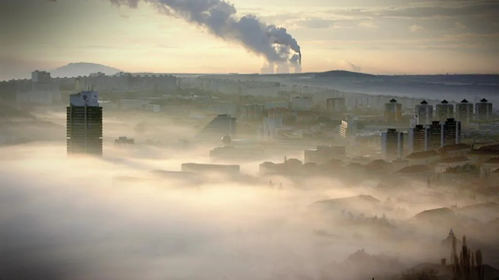 Česko zahalila mlha