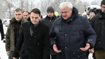 Ministr zahraničí Petr Macinka (Motoristé) v Kyjevě se svým protějškem Andrijem Sybihou