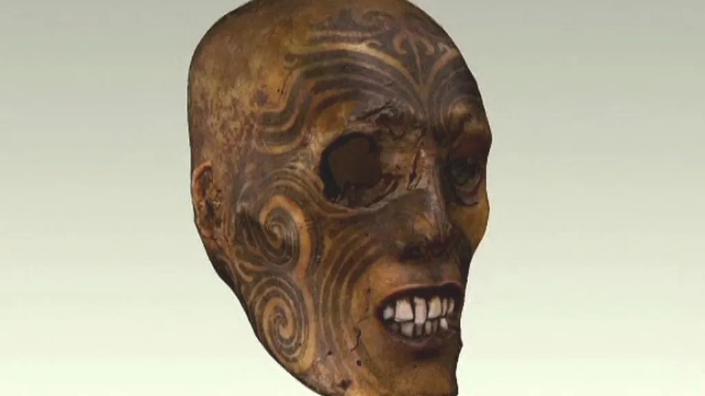 Maorská hlava se po 136 letech vrací na Nový Zéland