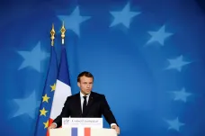 Další odklad brexitu Evropská unie neschválí, varuje Macron