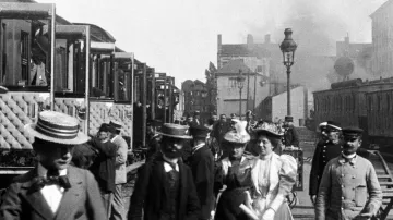 Z digitalizovaného pásma Bratři Lumiérové