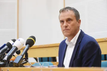 Hejtman Rozbořil zveřejní svou kauzu, pokud dostane svolení  