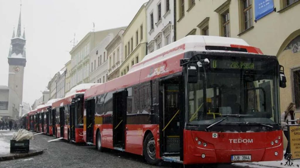 Nízkopodlažní autobus