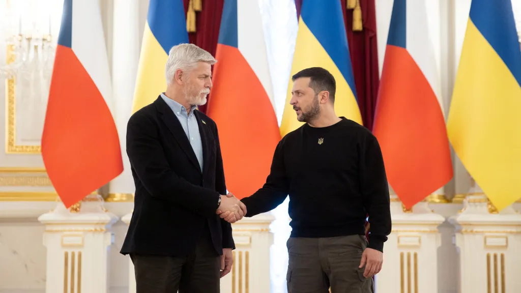 Petr Pavel s ukrajinským prezidentem Volodymyrem Zelenským během návštěvy Kyjeva v dubnu 2023