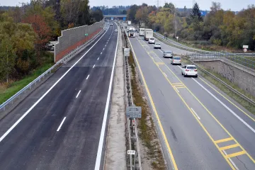 U Jihlavy končí letošní opravy přivaděče D1. Jeden jízdní pás se otevře už o víkendu