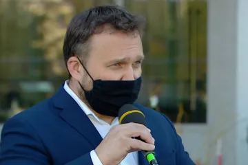 V poločase 1:0, ale teď? U některých kroků vlády nevidím logiku, říká šéf lidovců Jurečka