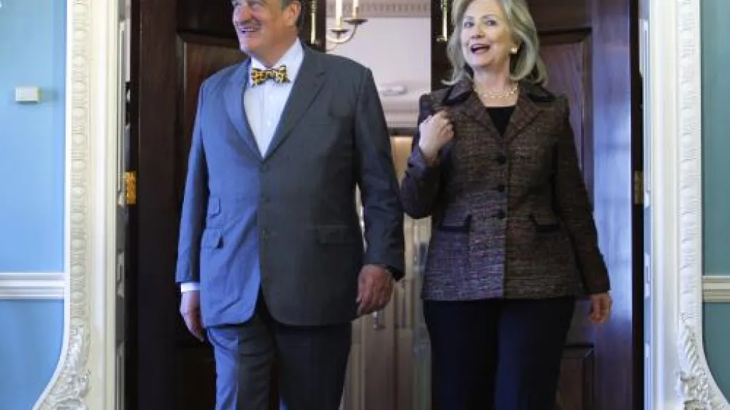 Karel Schwarzenberg jednal s Hillary Clintonovou
