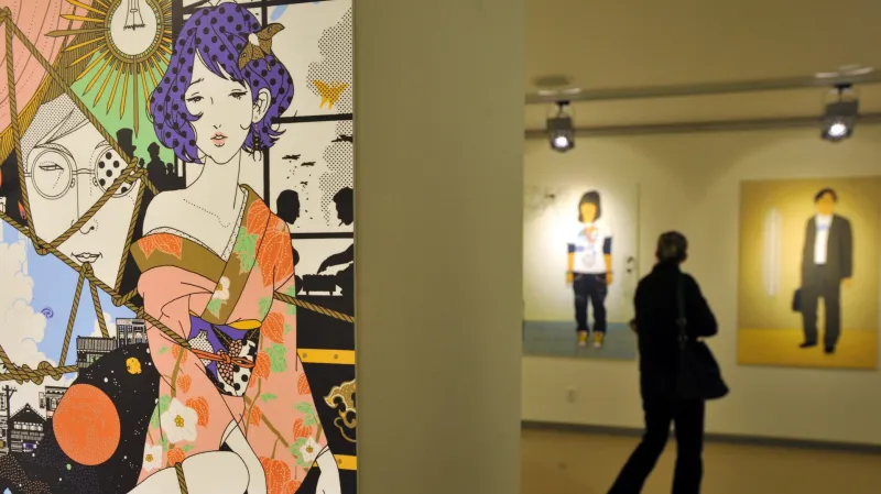 Výstava nazvaná Nic nebude jako dřív představuje česko-japonský design, malbu a komiks.