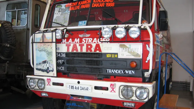 Tatra 815, která vyhrála rallye Paříž-Dakkar
