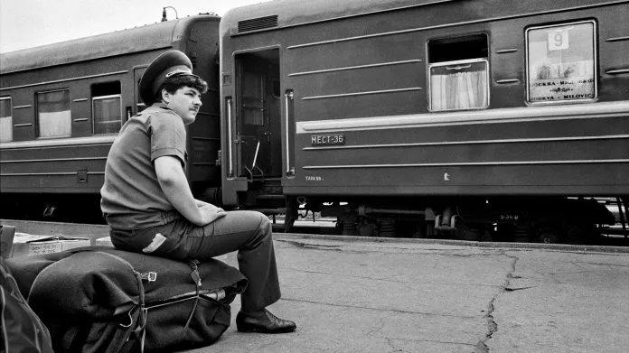 Mezi Moskvou a Milovicemi byl během pobytu sovětských vojsk zaveden přímý vlakový spoj - Milovice 1991
