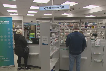 VZP: Na proplacení léku vyzvednutého v cizině má pojišťovna 30 dní, nemusí ho ale pokrýt v plné výši
