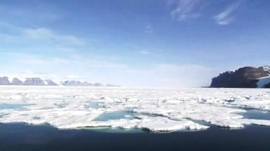 Kra odtržená od Petermannova ledovce