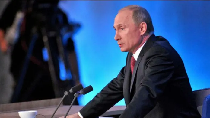 Putin odpovídal na otázky novinářů
