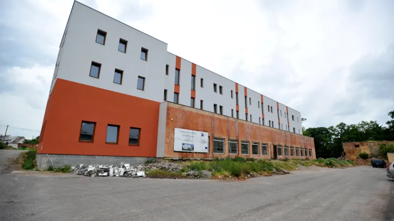 Dům pro seniory v Chrudimi na snímku z roku 2012