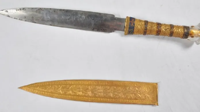 Nůž Tutanchamona