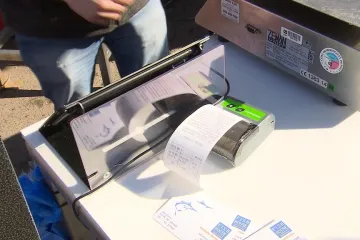 Účtenky z elektronických pokladen zaplavily i stánky farmářských trhů