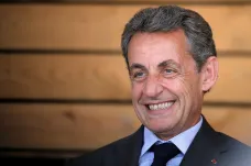 Ve Francii začal soud se Sarkozym, kvůli zdravotnímu stavu spoluobžalovaného byl odročen