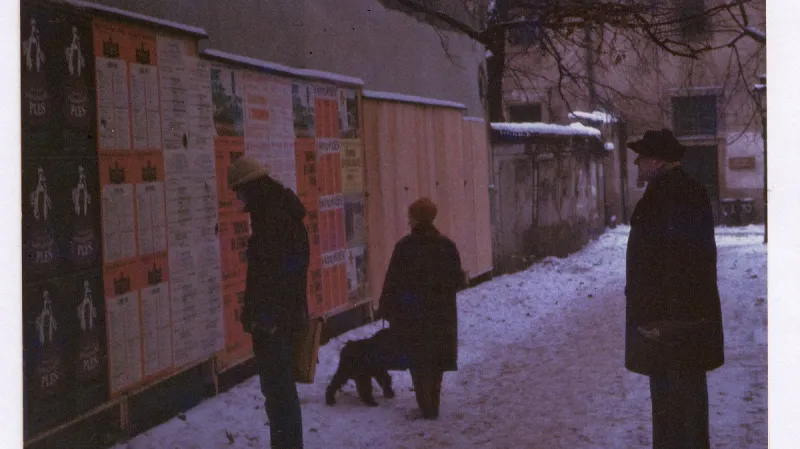 Plakátovací plocha, prosinec 1981