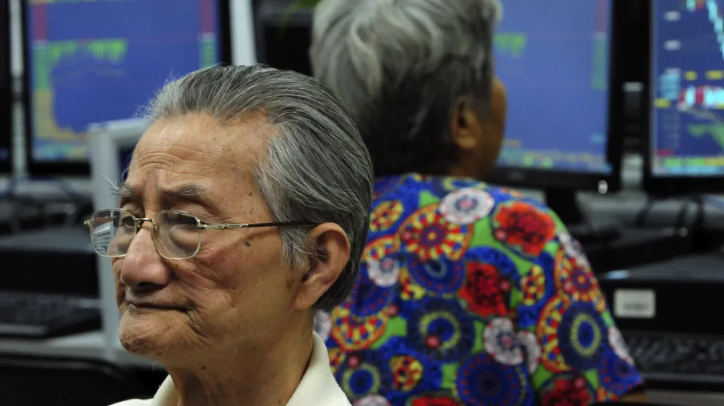 Čínská burza prožívá další těžký den