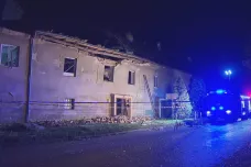 Výbuch plynu zničil v Tursku u Prahy dům. Záchranáři ošetřili čtyři zraněné