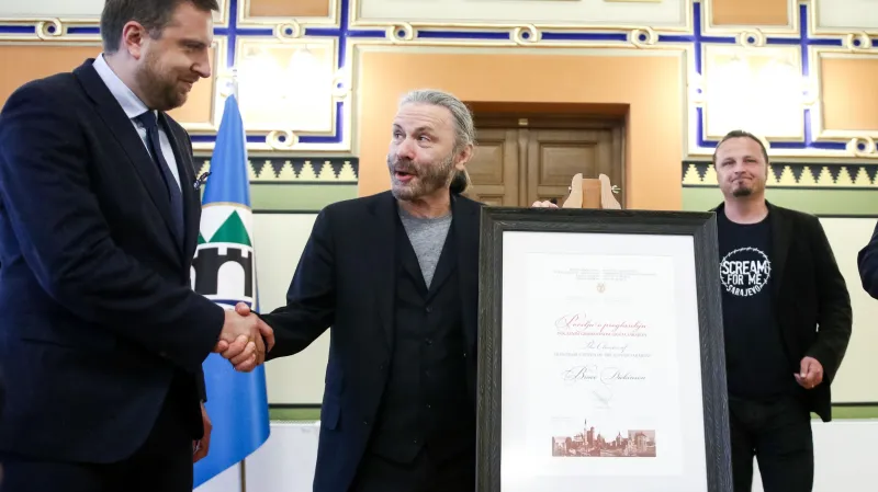 Starosta Abdulah Skaka a Bruce Dickinson