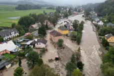 Česku se uleví. Na jihu silně prší, ale od poloviny týdne přijdou slunečné dny