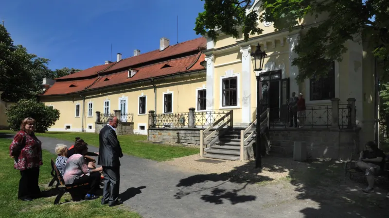 Zámek Peruc
