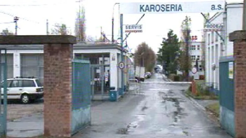 Areál firmy Karoseria, v níž obžalovaná účetní pracovala