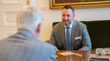 Kandidát na ministra životního prostředí Igor Červený (Motoristé) během setkání s prezidentem Petrem Pavlem