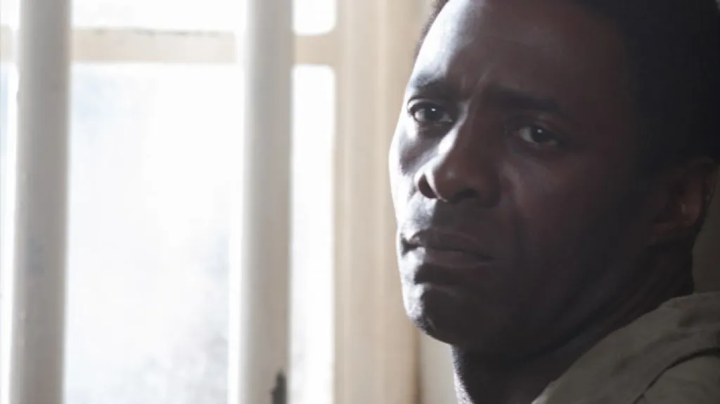 Idris Elba jako Nelson Mandela