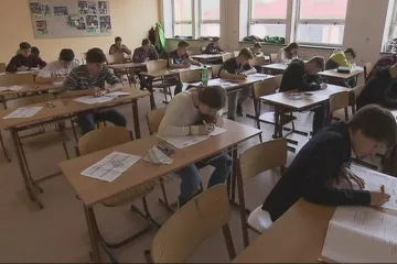 Děti uprchlíků mohou podávat přihlášky na maturitní obory. Uchazeče limituje neznalost češtiny