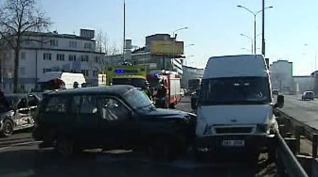 Nehoda, auto