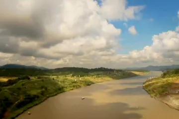 Do Panamského průplavu se vrátí dělníci, bude se dál rozšiřovat