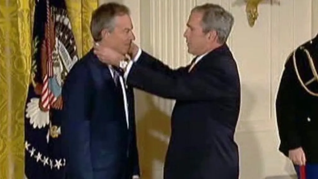 Tony Blair a George Bush