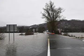 Střední Slovensko zasáhly lokální povodně