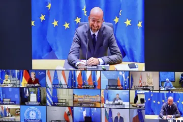 Orbán a Morawiecki drží unijní rozpočet nadále v šachu. Merkelová chce najít kompromis