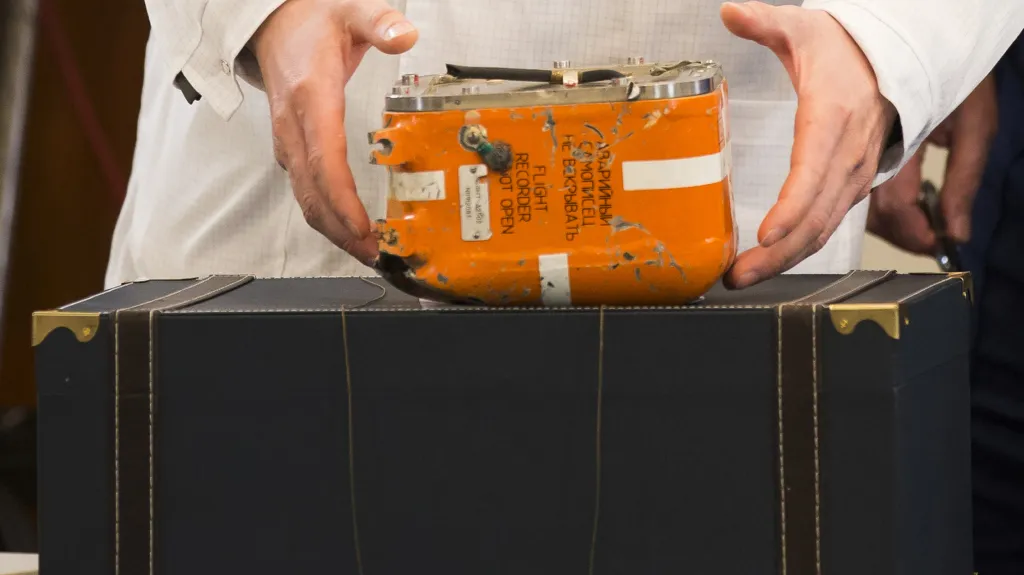 Černá skříňka sestřeleného suchoje