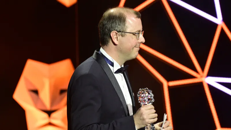 Cenu za scénografii získal za film Bod obnovy Ondřej Lipenský