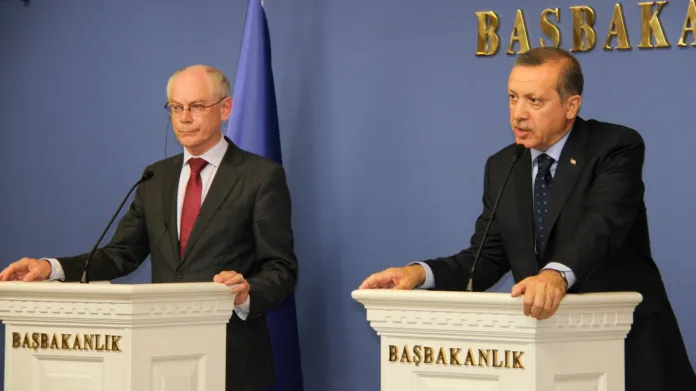 Prezident EU Van Rompuy a turecký premiér Erdogan