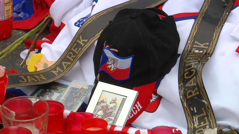 Pieta na počest zemřelých hokejistů