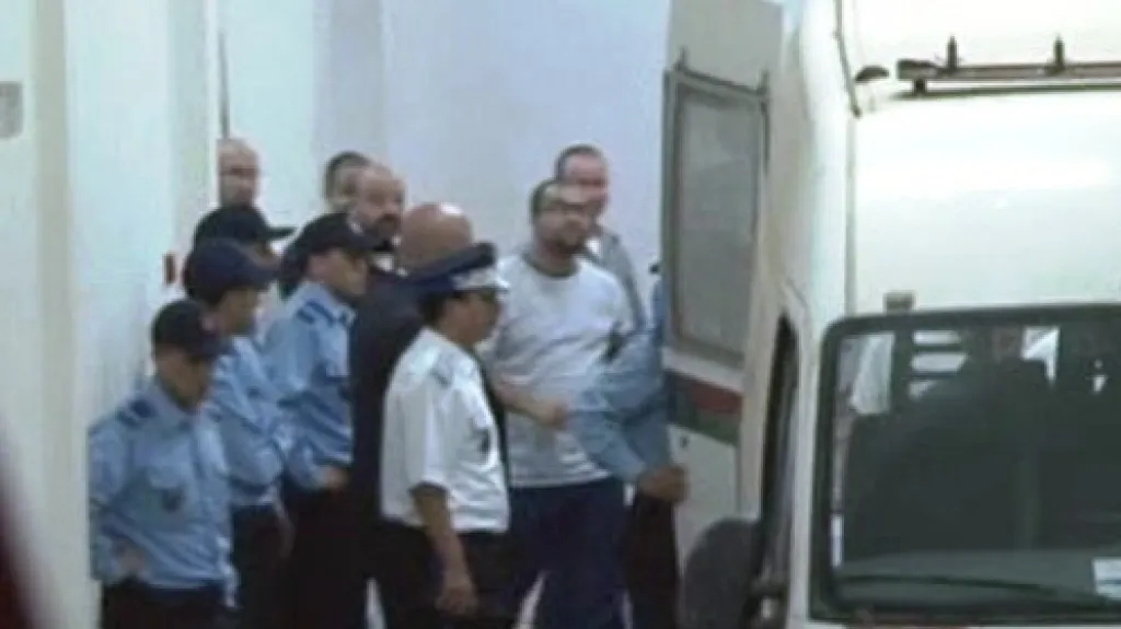 Marocká policie převáží Abdelkadera Belliraje