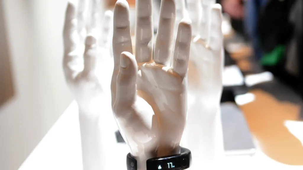 Fitness náramek od společnosti LG