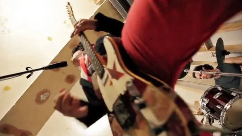 Porno para Ricardo: Como Joder a un Comunista