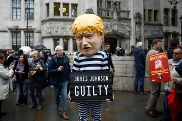 Johnsonovo přerušení schůze parlamentu je nezákonné, rozhodl soud